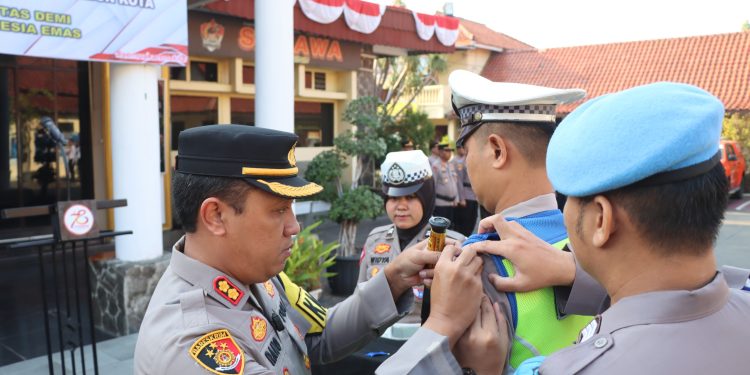 Kamseltibcarlantas, Polres Ciko Gelar Apel Pasukan untuk Operasi Patuh Lodaya 2024