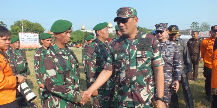 Apel dan Gladi Kesiapsiagaan Penanggulangan Bencana Hidrometeorologi di Kota Cirebon