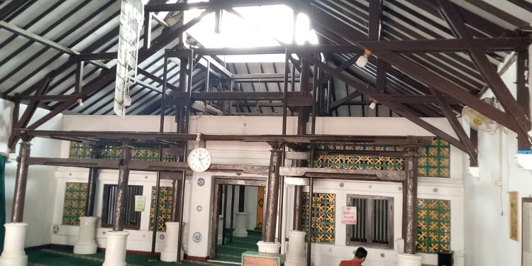 Tajug Agung Pangeran Kejaksan didirikan oleh Syekh Syarif Abdurrahim Tahun 1480, Resmi Jadi Cagar Budaya