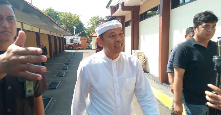 Kang Dedi Mulyadi Tanggapi Ketidakhadirannya Saksi Sidang PK Saka Tatal di PN Cirebon