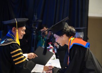 UGJ Cirebon Gelar Wisuda Ke-72, Luluskan 1.100 Wisudawan