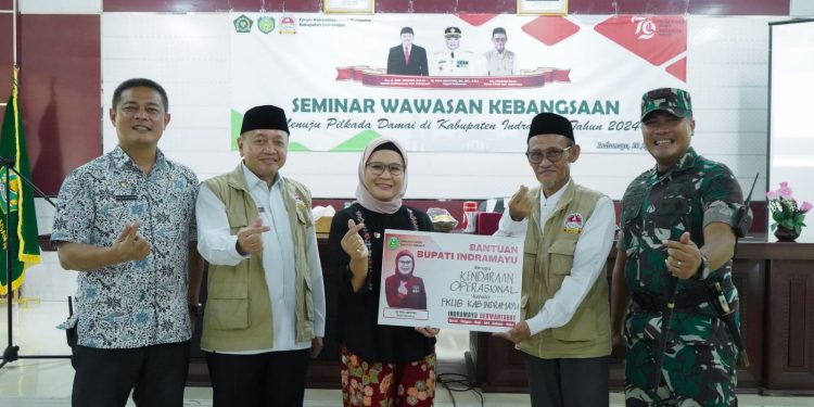 Bupati Indramayu Didampingi Dandim 0616 Buka Kegiatan Seminar Kebangsaan 