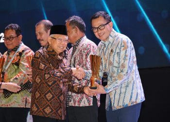 Pemkab Cirebon Raih Penghargaan Bergengsi dari Kemnaker RI