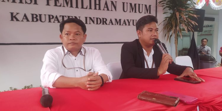 KPU Indramayu Terima Berkas Pendaftaran Tiga Bapaslon Bupati dan Wakil Bupati  