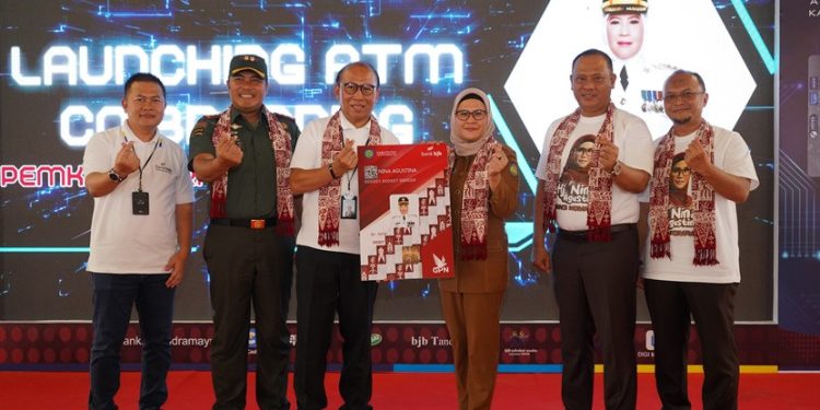Pemkab Indramayu Bersama BJB Luncurkan ATM CO Branding 