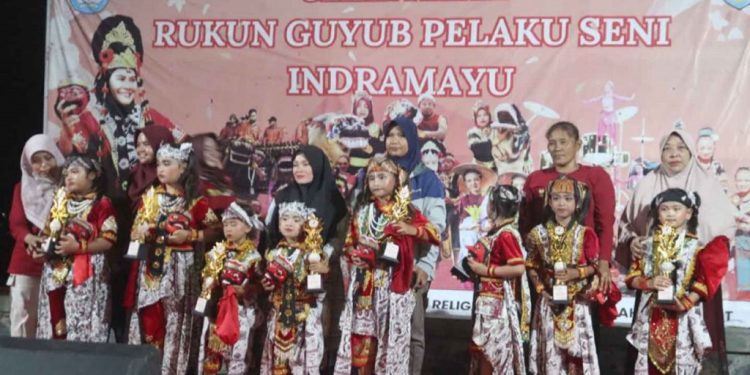 Gelar Karya Rukun Guyub Hidupkan Budaya Lewat Tari Tradisional 