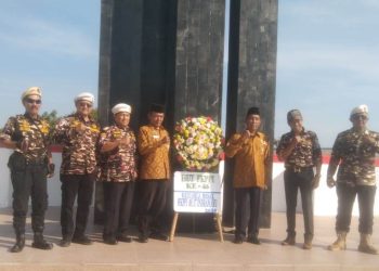 Peringati HUT ke-46, KB FKPPI Indramayu Ziarah ke TMP