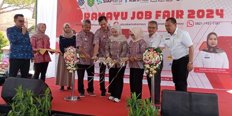 Kurangi Angka Pengangguran, Disnaker Indramayu Buka Job Fair