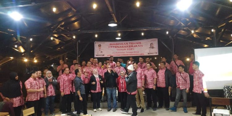 Dinas Tenaga Kerja Indramayu Gelar Bimbingan Teknis Peningkatan Sumber Daya Manusia 