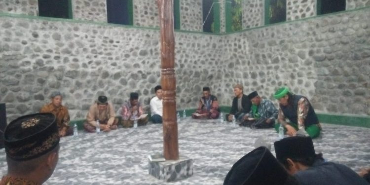 Warga Desa Mulyasari Syukuran di Bulan Maulid 