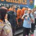 Lansia Tertangkap Basah Gunakan Uang Palsu di Cirebon