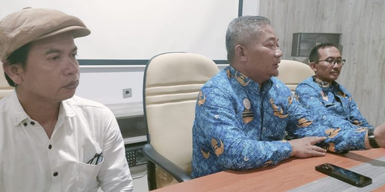 Aksi Perusakan Baliho di Indramayu : Dinas Kesehatan dan Arpus Laporkan ke Polisi