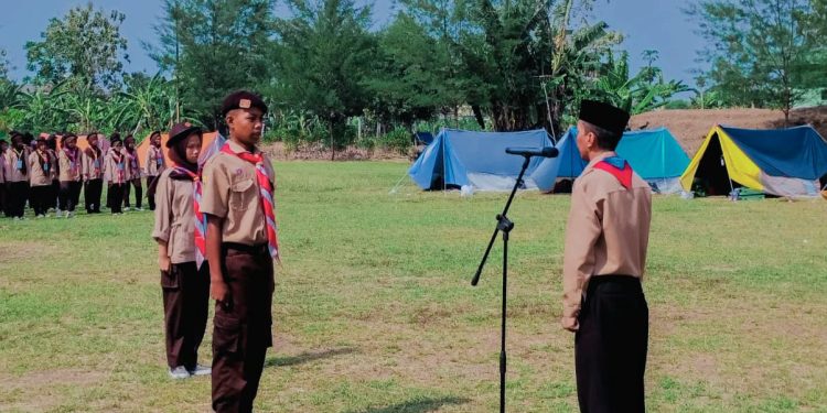SMK Dwi Bhakti Ciledug Gelar LDKS Di Kompi A Batalyon Zipur 4/TK Tegal