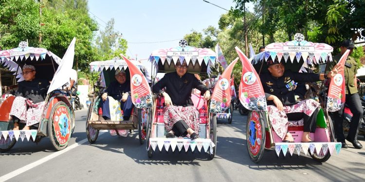 Diawali Kirab Tunggul Pataka Dan Lambang Daerah Sebagai Hari Puncak Hari Jadi Ke -497