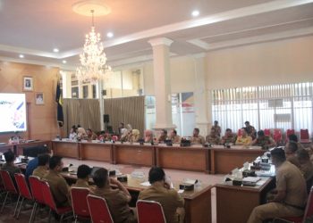Pj Bupati Cirebon Pimpin Rapat Pimpinan untuk Optimalisasi APBD dan Penanganan Stunting