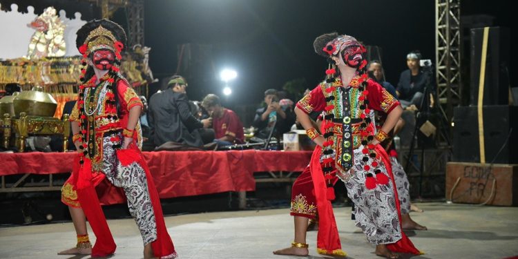 Ganda Mana Tandang, Hadirnya Patih Untuk Menyelesaikan Konflik