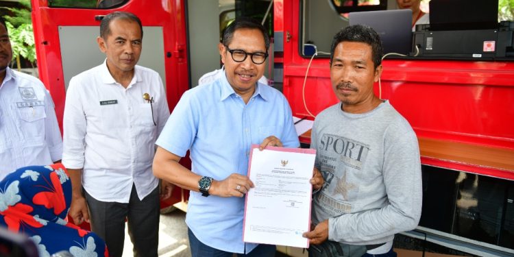 Dekatkan Pelayanan Publik, PJS Bupati Lakukan Kunjungan Kerja 