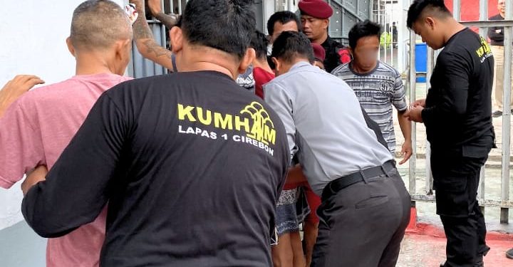 Lapas Kelas 1 Cirebon Gencar Gelar Sidak Kamar Narapidana Untuk Sukseskan Zero Halinar.