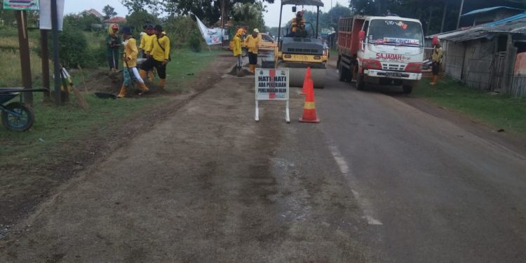 Dinas Indramayu Rehab Jalan Jangga – Terisi dengan Aspal Kucur 