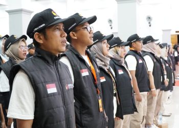 Pilkada 2024 Indramayu: Bawaslu Gelar Apel Siaga untuk Pastikan Proses Pemilu Jujur dan Adil