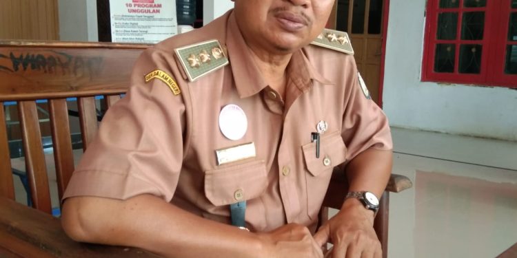 Tingkatkan Pembangunan, Pemdes Wirakanan Indramayu Betonisasi Jalan Desa