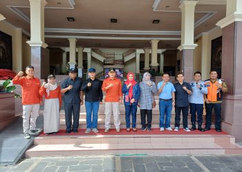 Safari Pembangunan 2024, Pj Bupati Cirebon Tinjau Langsung Revitalisasi Sekolah, Pasar hingga Jalan