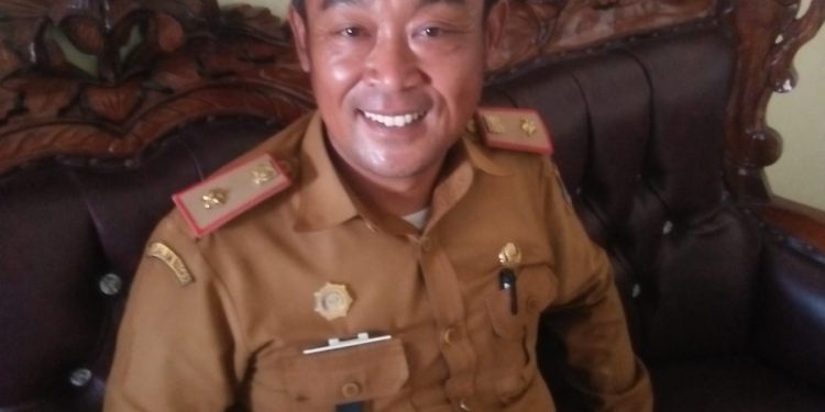 Rohman kuwu Desa Babakan Losari keluhkan Penurunan Penimaan Bantuan Beras Pemerintah