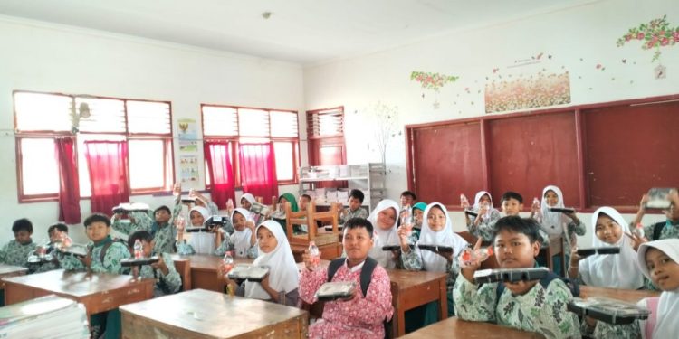 SD Negeri 3 Pabeanudik Dapat Program Makan Siang Gratis 