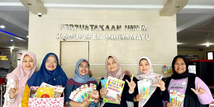 ASN Indramayu Antusias Ikuti Gerakan Hibah Buku
