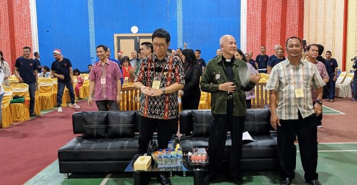 Terpancar Wajah Ceria, Saat Warga Binaan Rayakan Natal di Lapas Narkotika Cirebon