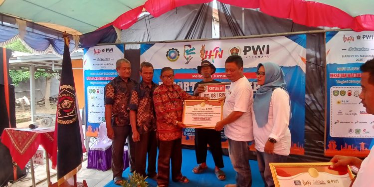PWI Indramayu Launching HPN 2025 dan HUT PWI di Kawasan Literasi Terintegrasi Desa Tambi