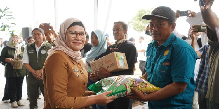 Penanaman Serentak Agroforestri  Oleh Dua Kementrian Secara Kolaborasi