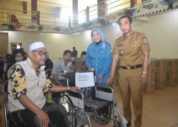 Pemkab Cirebon Salurkan Bantuan bagi Penyandang Disabilitas, Dorong Kesetaraan dalam Dunia Kerja