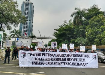 Ratusan Anggota FSPS Geruduk Kantor Kemenaker RI, Tolak Reformulasi Menyeluruh Revisi UU Ketenagakerjaan dan Desak Pemerintah Bentuk Undang-undang Ketenagakerjaan Baru
