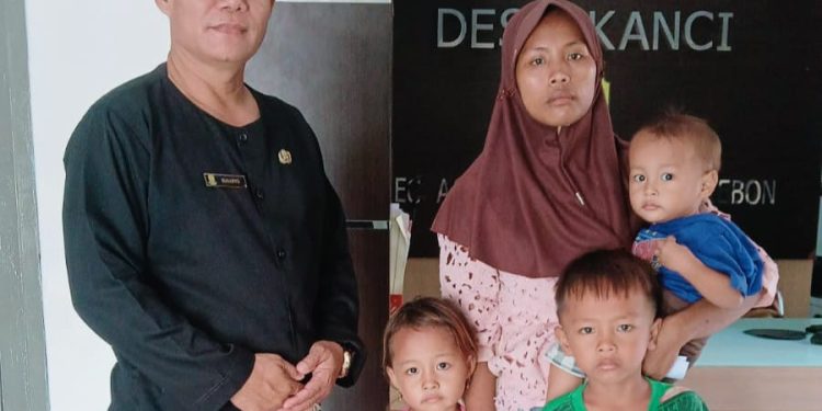 Cepat Tanggap, Kuwu Kanci Sunaryo Beri Perhatian Warga Kurang Mampu