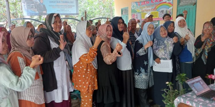 Ratnawati Sosialisasikan Pengembangan Ekonomi Kreatif di Indramayu