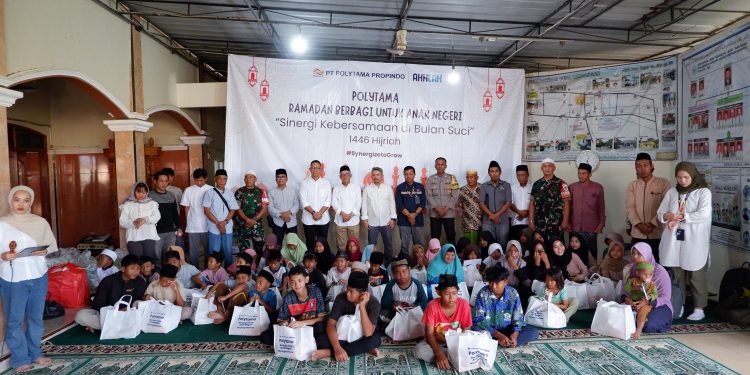 Menularkan Semangat Kebaikan, Polytama Berbagi Bersama Anak Negeri