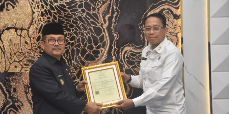 Batik Cirebon Resmi Dapat Sertifikat Kekayaan Intelektual Komunal, Diakui Secara Hukum