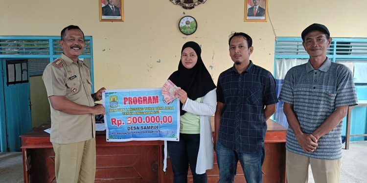 Jelang Lebaran Idul Fitri, 64 Warga Desa Sampih Terima BLT Tahap 1 Tahun 2025