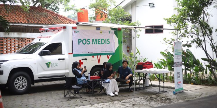 Posko Mudik Ramah Keluarga di Pantura Cirebon: Cukur Gratis Hingga Buka dan Sahur