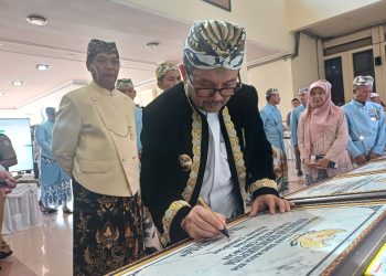 Pembangunan Kabupaten Cirebon: 25 Proyek Diresmikan, Bupati Imron Teken Prasasti Sejarah di Hari Jadi ke-543