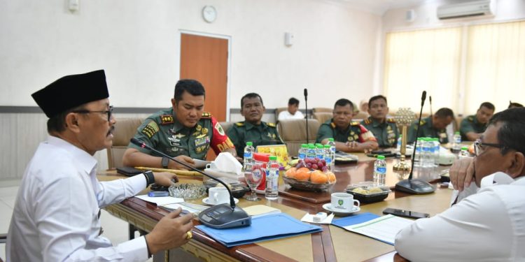 Sinergi Pemkab Indramayu, Bulog, dan TNI Perkuat Penyerapan Gabah Lokal