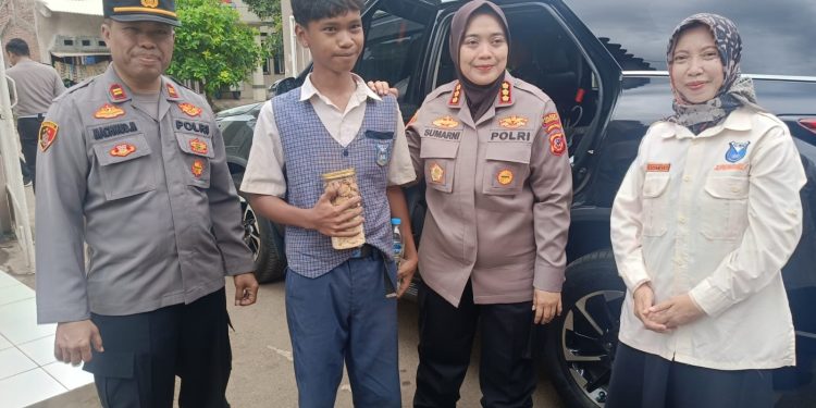 Police Goes To School, Kapolresta Cirebon Beri Pembinaan Pelajar SMPN 2 Lemahabang