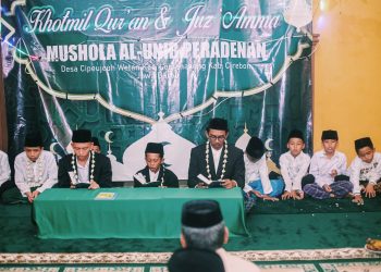 Mushola Al-Unib Peradenan Cipeujeuh Wetan Gelar Khotmil Qur’an Dan Juz ‘Amma