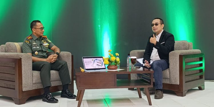 Perkuat Sinergi TNI dan Media, Danrem 063/SGJ Sambangi RRI Cirebon dan Tampil di Podcast