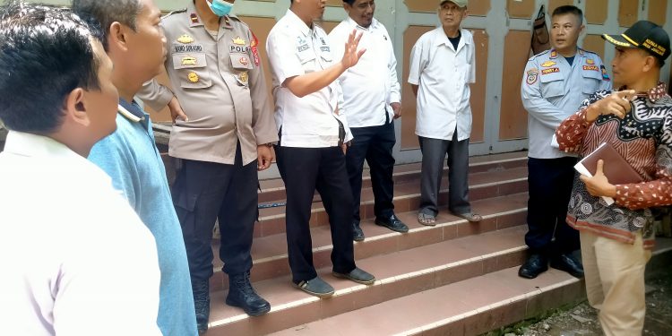 Waktu Izin Pasar Darurat Habis, Desa Jungjang Minta Perpanjangan Waktu Untuk Relokasi Pasar Darurat 