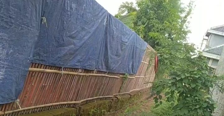 Khawatir Akan Kesehatan Warga, Kandang Ayam di Blok Sumur Bulak Desa Danawinangun Disoal