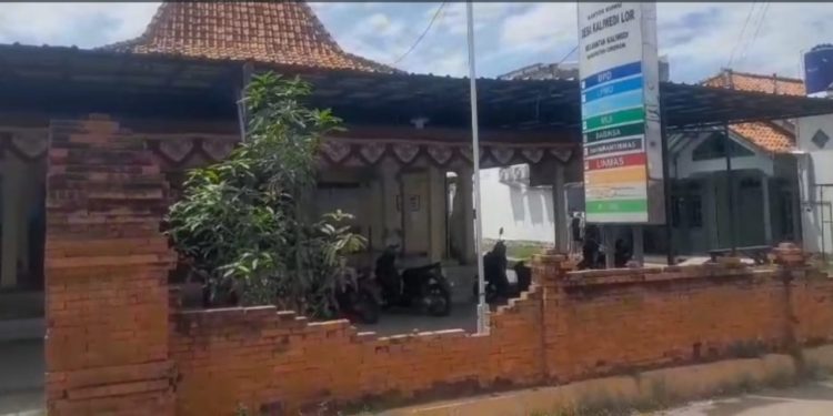 Oknum Kuwu Desa Kaliwedi Lor Diduga Jalin Asmara Terlarang