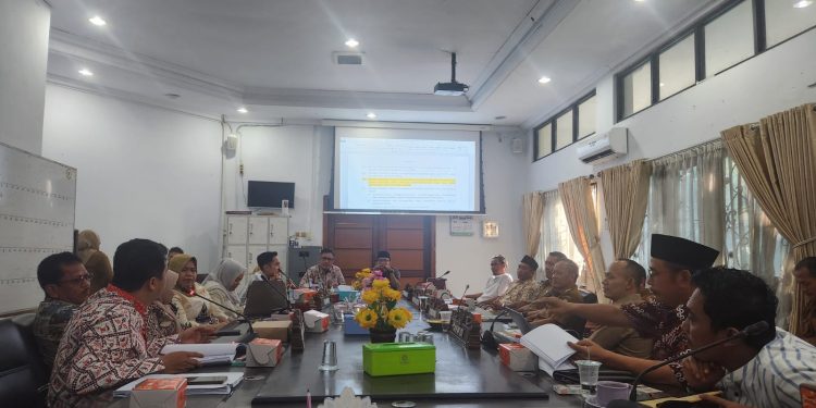 Pansus 5 DPRD Indramayu Bahas Raperda Pemdes, Syarat Calon Kuwu tetap SMP Sederajat