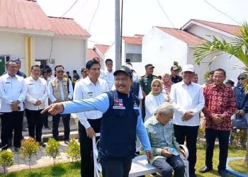 Mensos dan Wamensos Kunjungi Pembangunan Kampung Nelayan Terdampak Rob di Indramayu